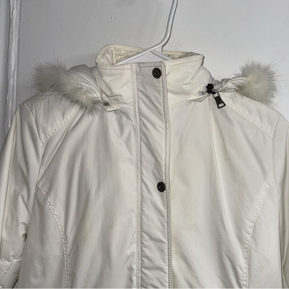 PRADA Women's White Hooded Jacket - Picture 2 of 10